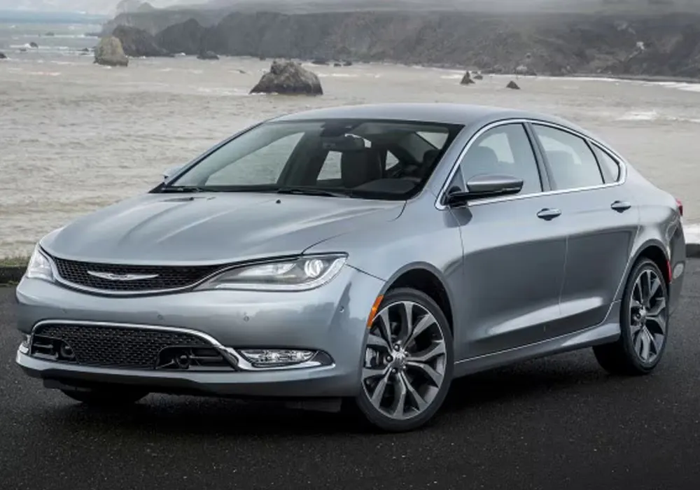 Chrysler 200 S photo 2
