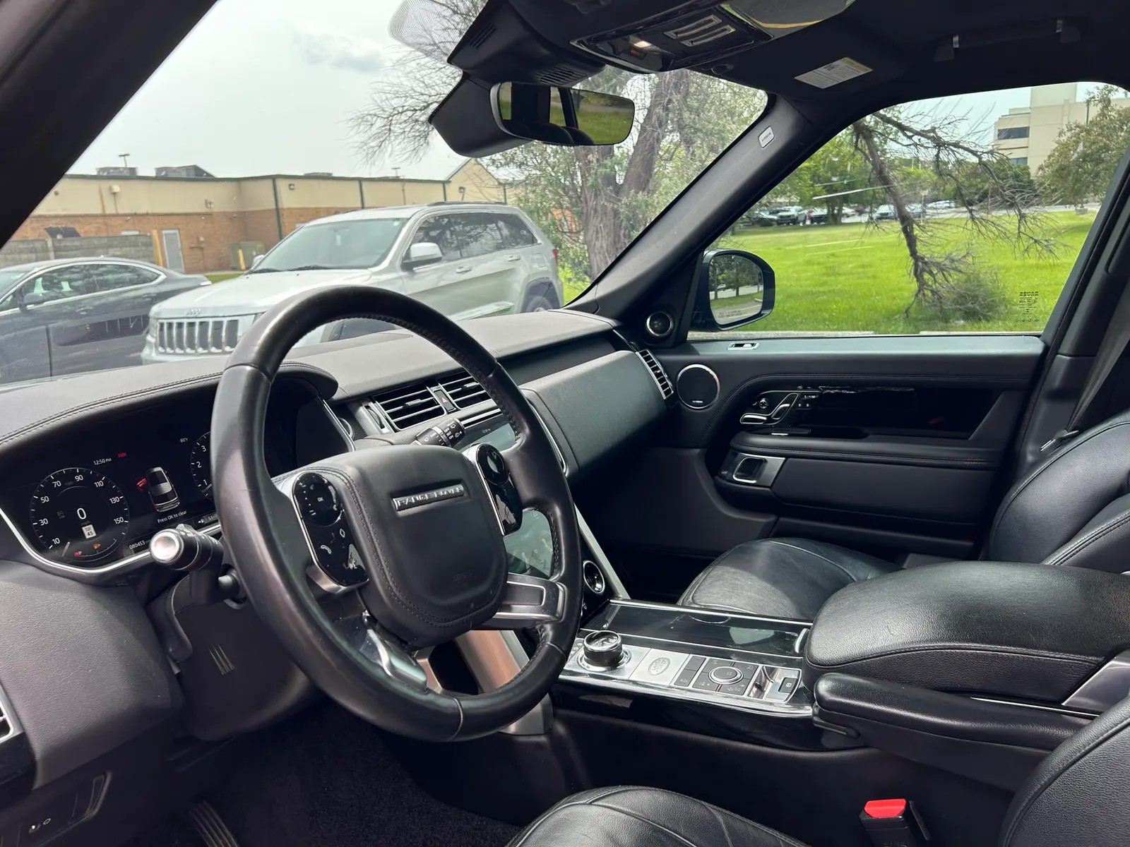 Land Rover Range Rover photo 5