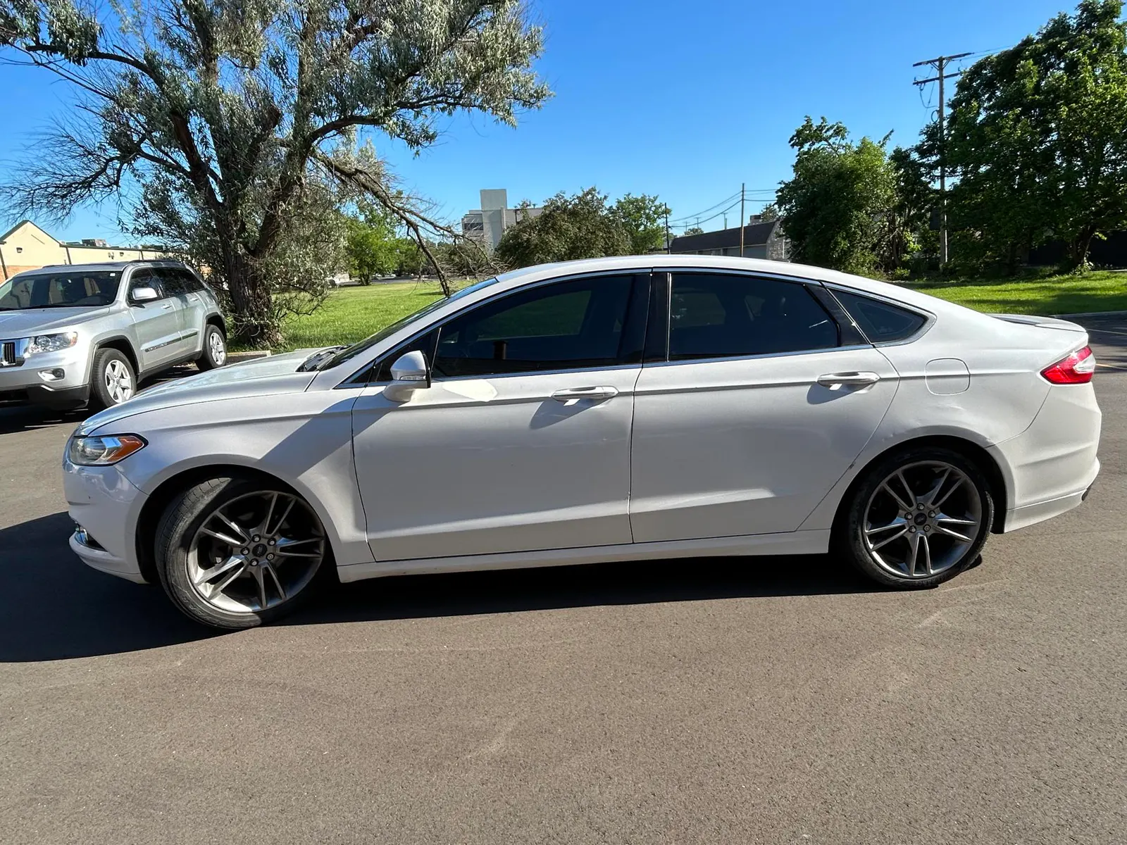 Ford Fusion Titanium photo 3