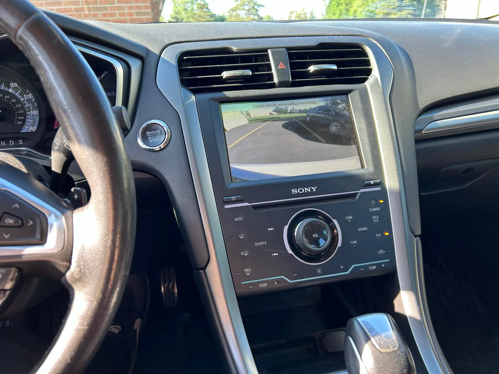 Ford Fusion Titanium photo 6