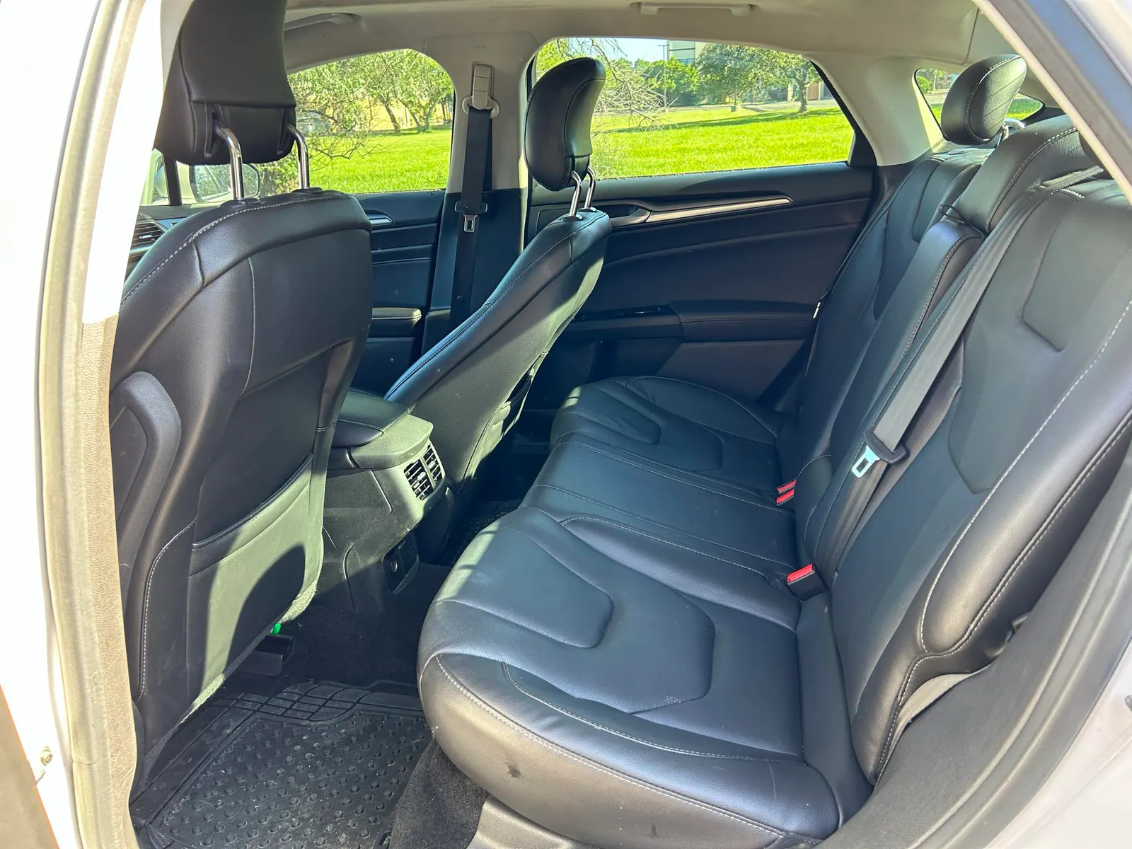 Ford Fusion Titanium photo 7
