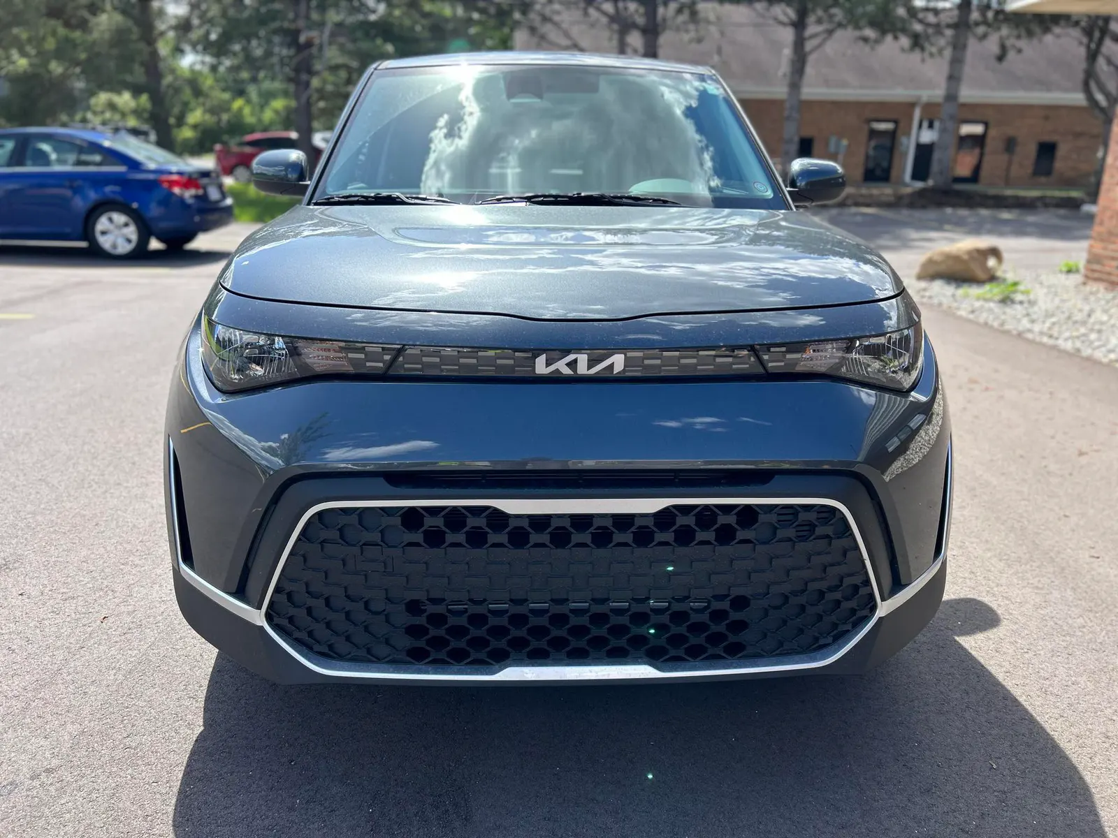 2024 Kia Soul photo 2