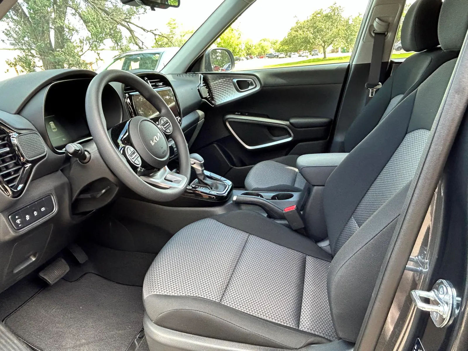 2024 Kia Soul photo 5