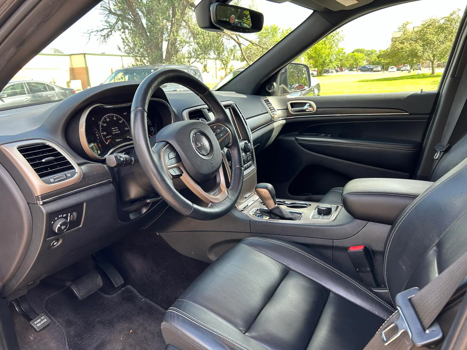 Chrysler Jeep Grand Cherokee photo 5