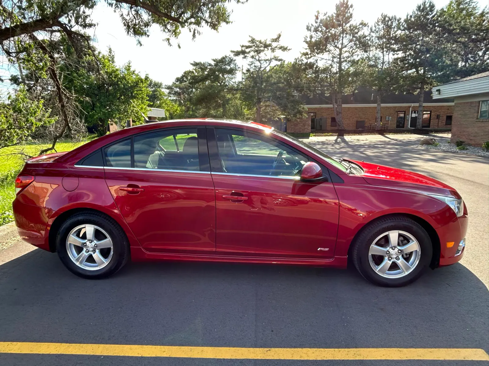Chevrolet Cruze photo 3