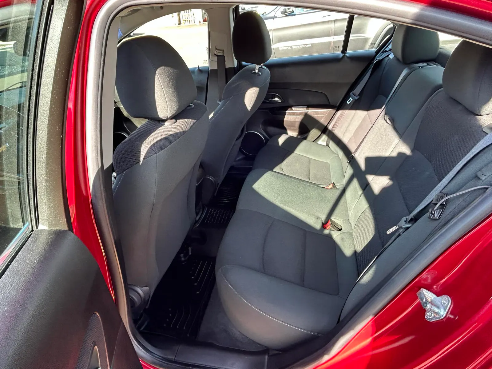 Chevrolet Cruze photo 5