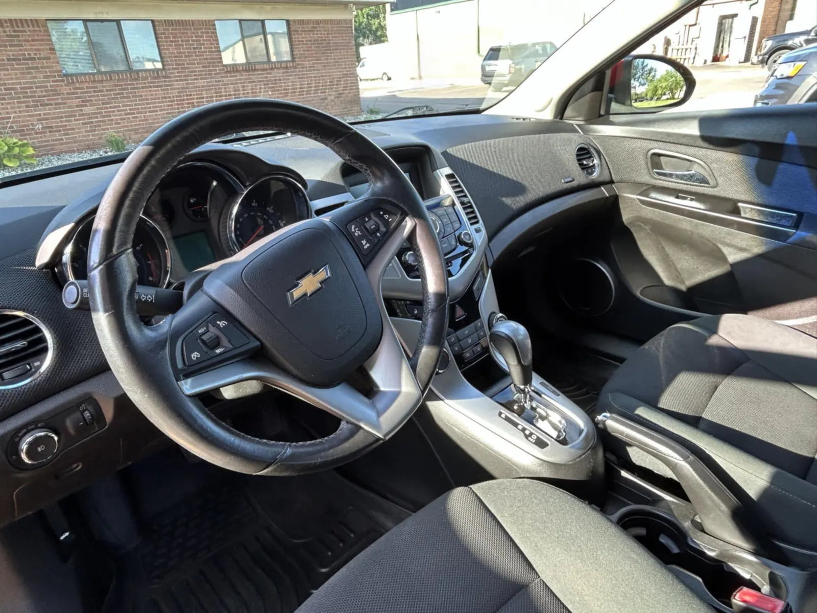 Chevrolet Cruze photo 4