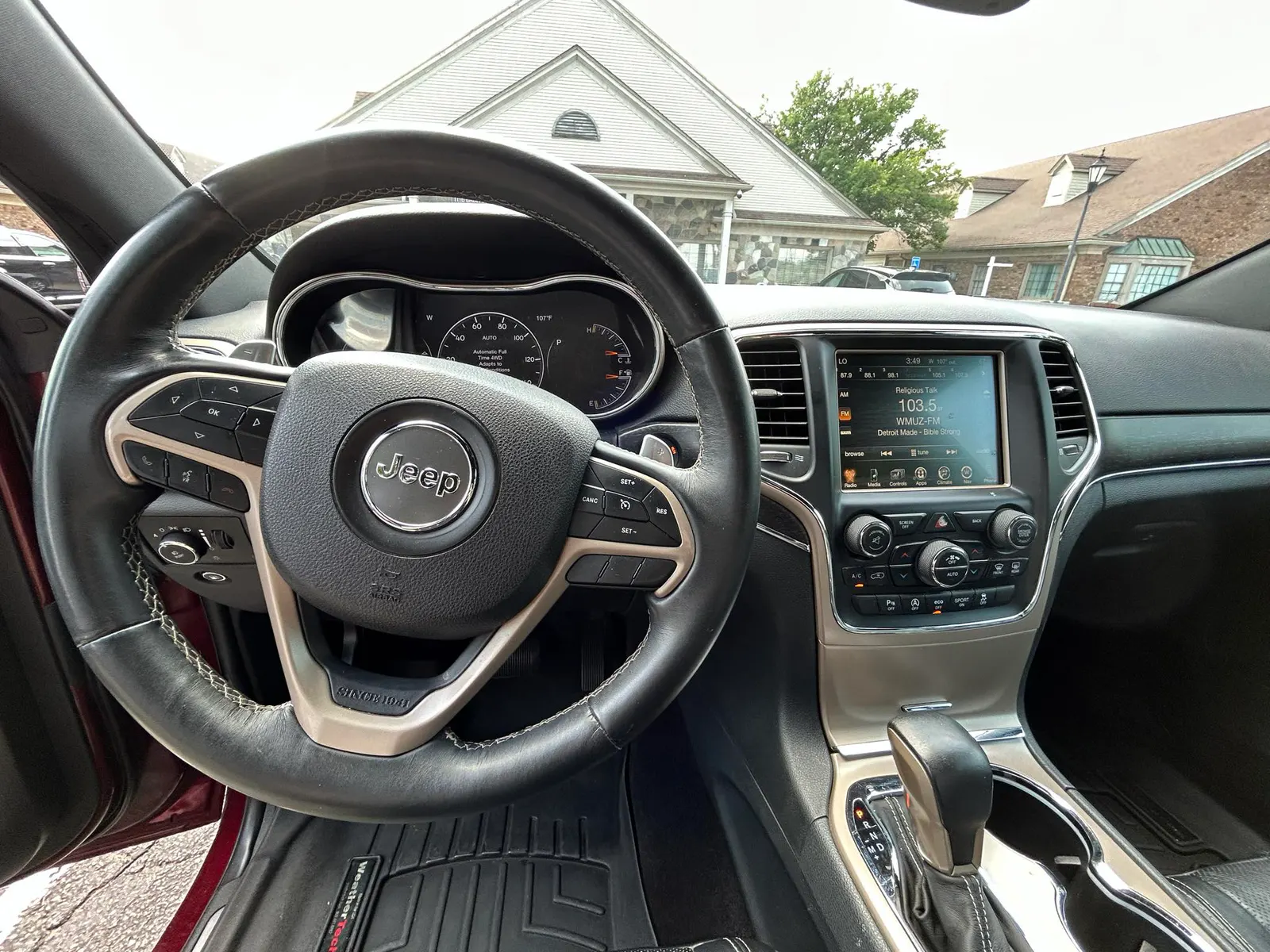 Chrysler Jeep Grand Cherokee photo 5