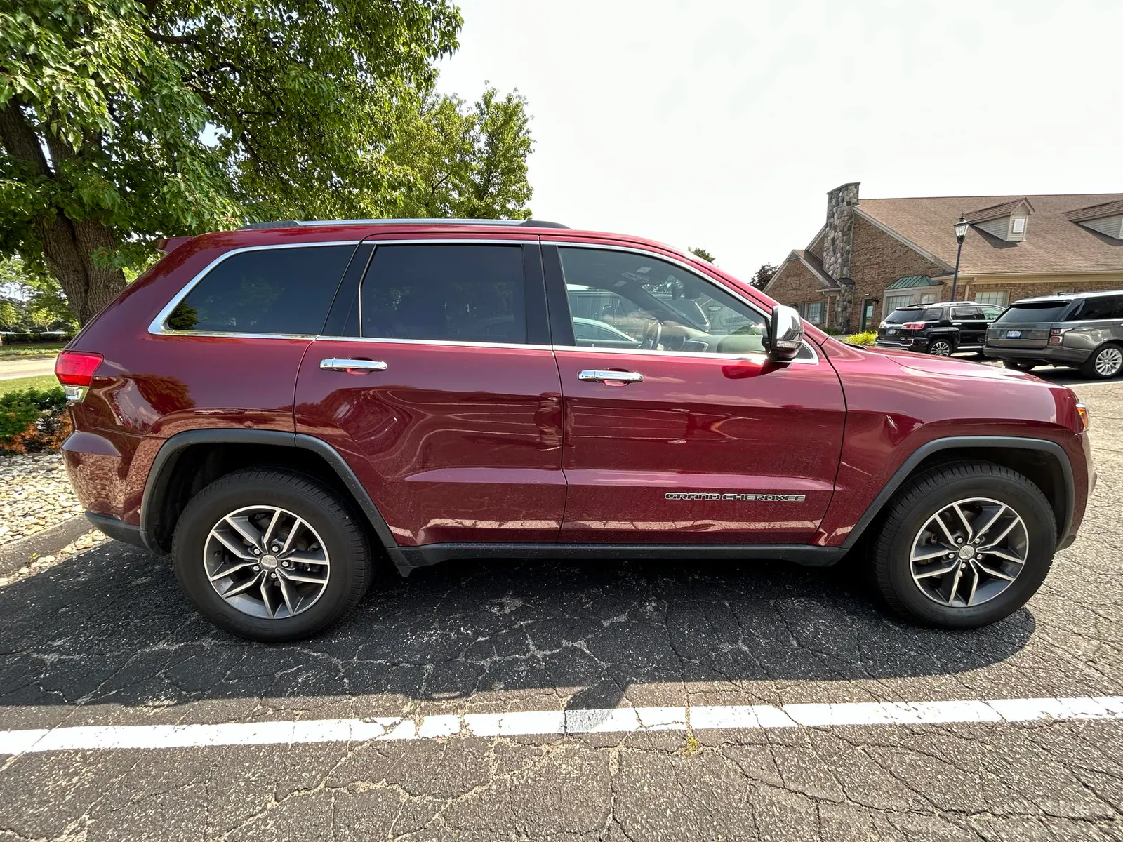 Chrysler Jeep Grand Cherokee photo 3
