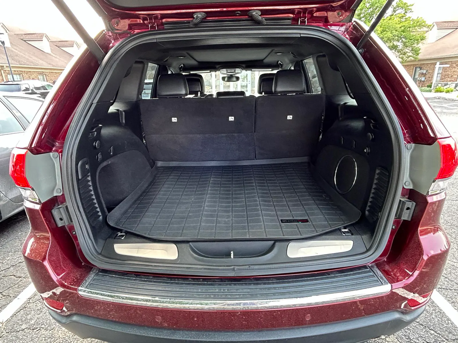 Chrysler Jeep Grand Cherokee photo 8