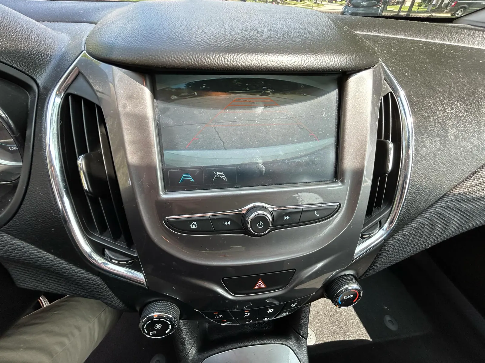 Chevrolet Cruze photo 6