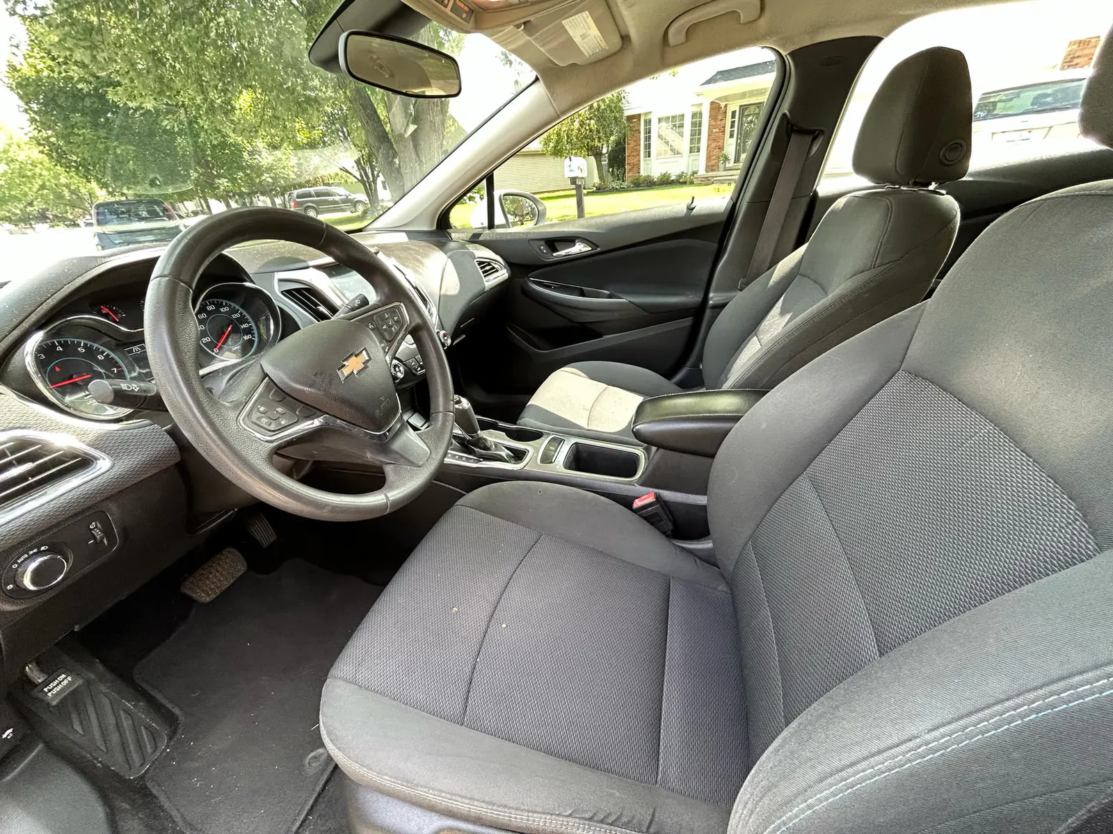 Chevrolet Cruze photo 4