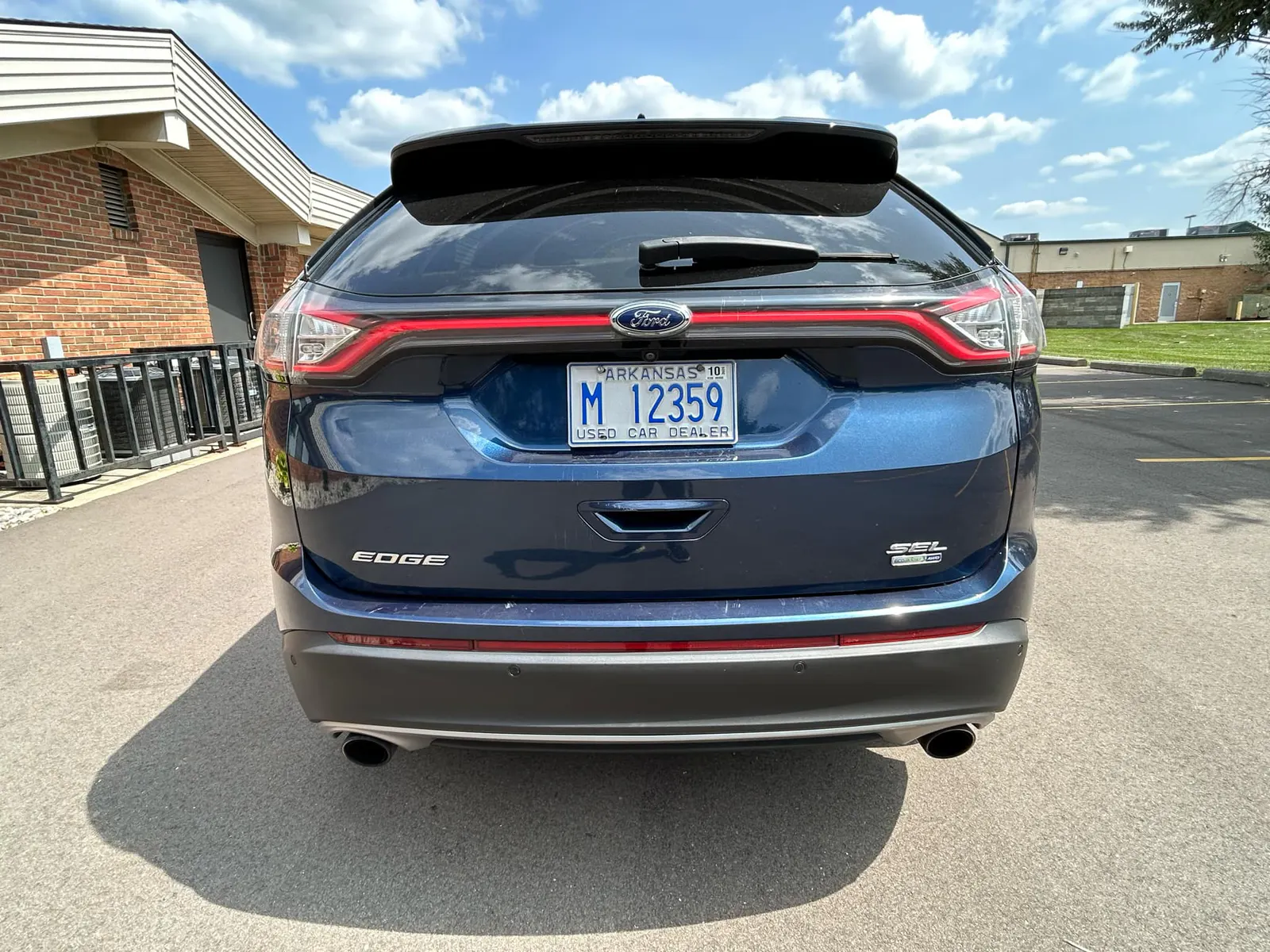 Ford Edge photo 9