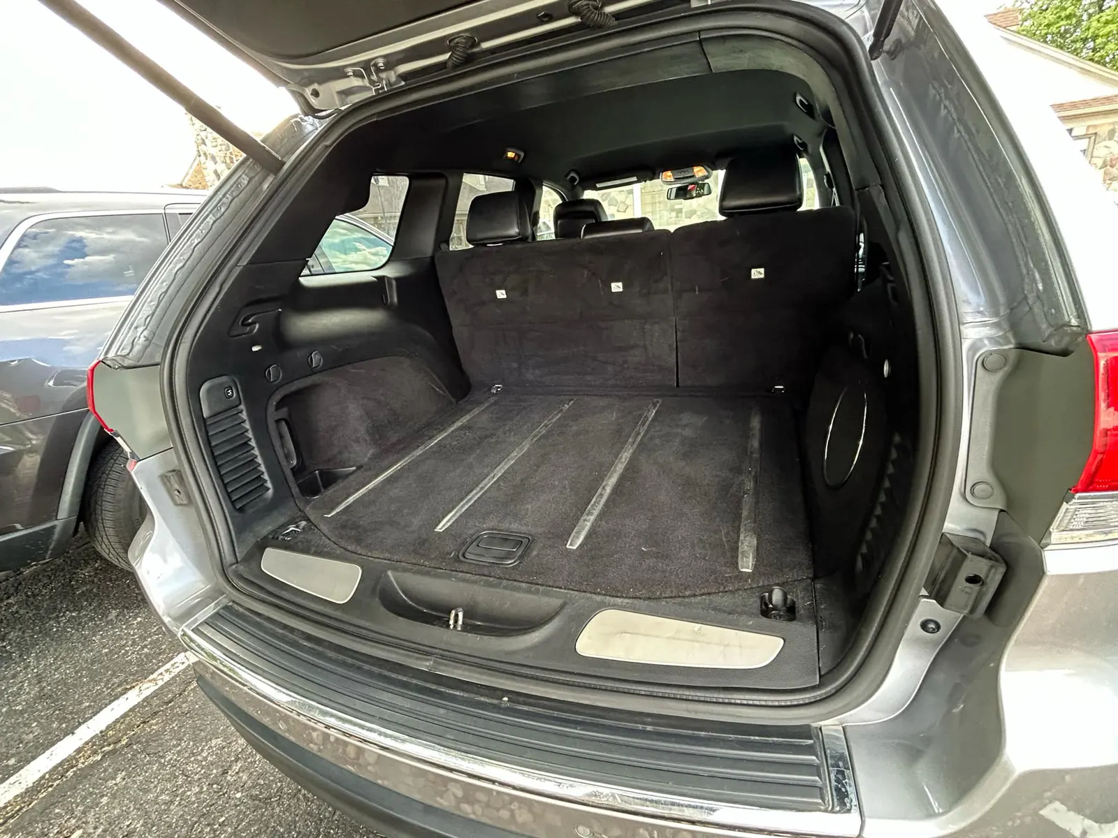Chrysler Jeep Grand Cherokee photo 9