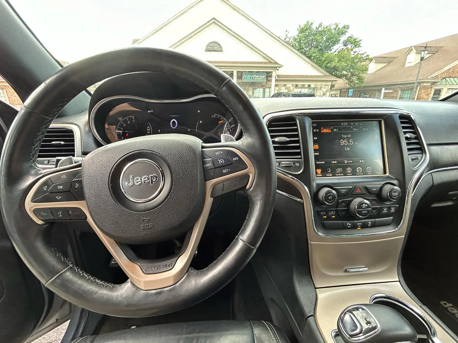 Chrysler Jeep Grand Cherokee photo 5