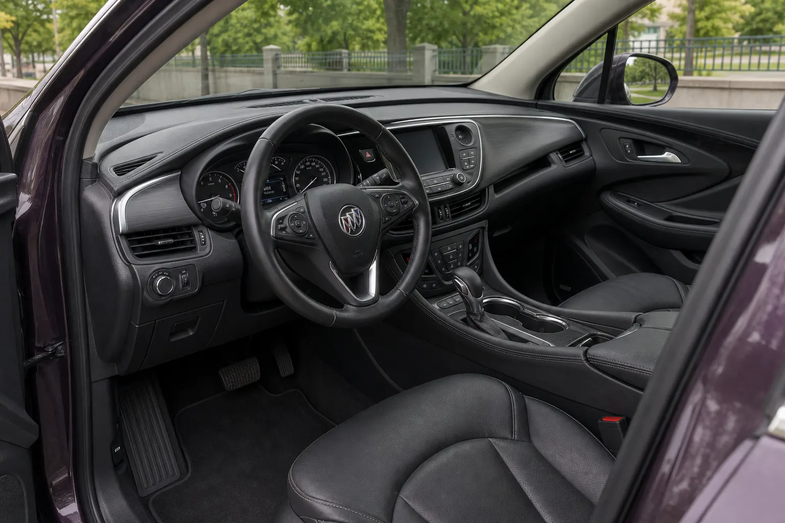 Buick Envision photo 3