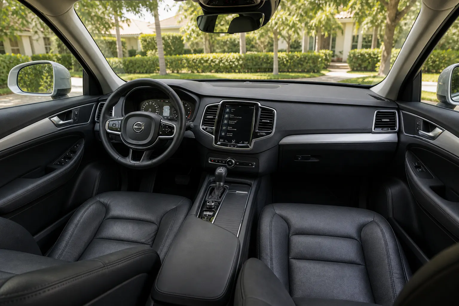Volvo XC90 photo 3
