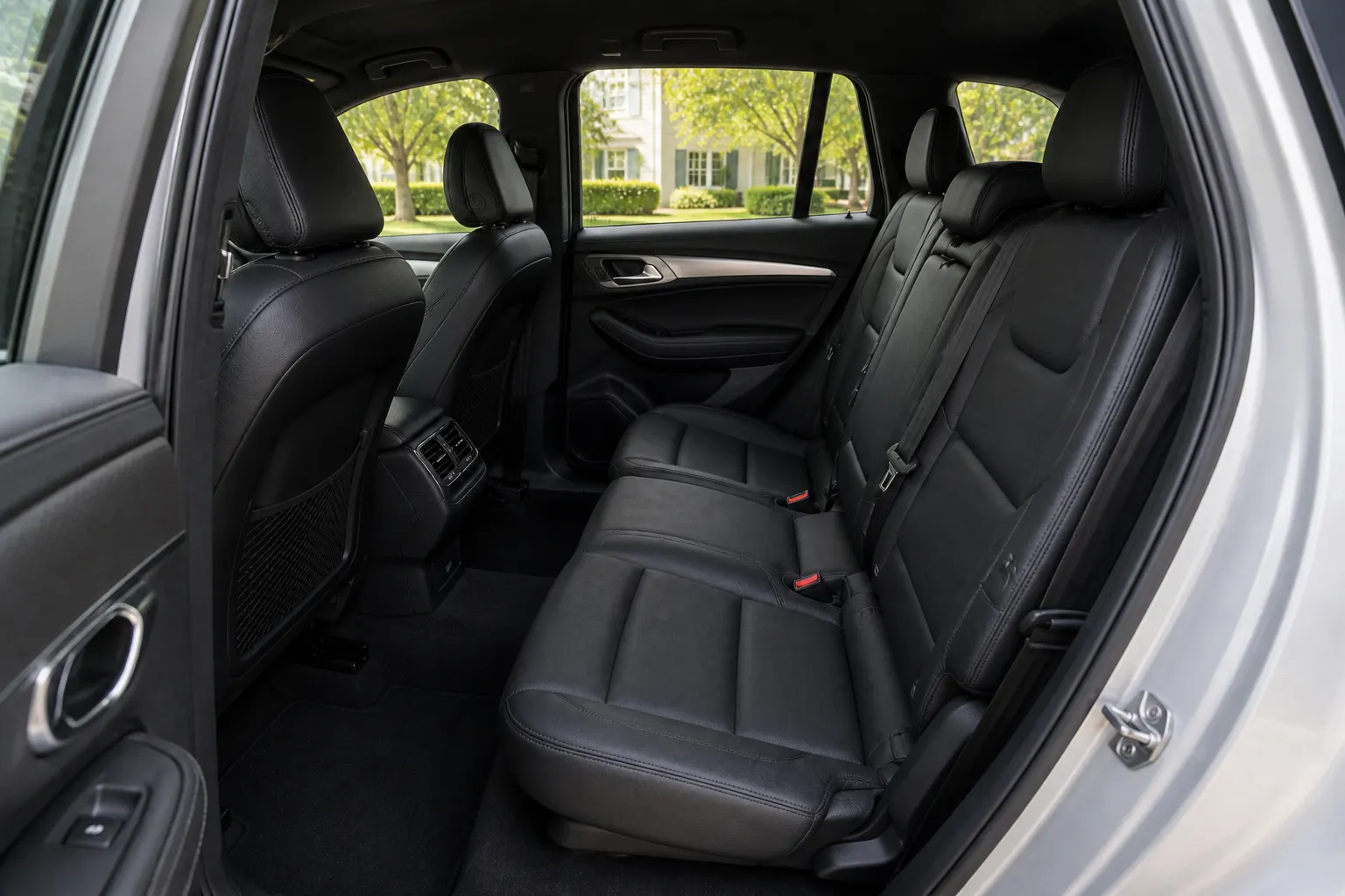 Volvo XC90 photo 4